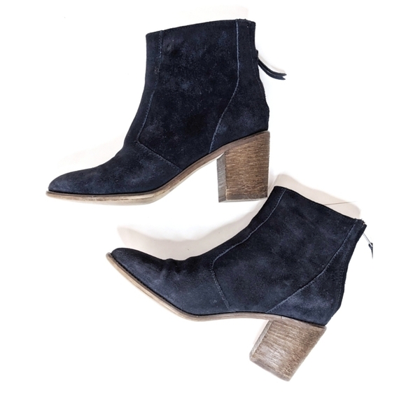 Madewell Navy Blue Suede Ankle Boots 7 - Picture 1 of 10